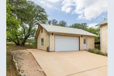 326 Lost Cove Drive, Spicewood, TX 78669 - Photo 25