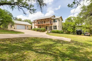 326 Lost Cove Dr, Spicewood, TX 78669 - Photo 35