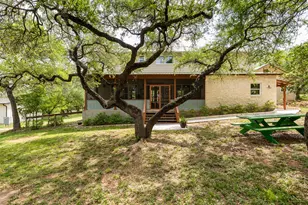 326 Lost Cove Dr, Spicewood, TX 78669 - Photo 25