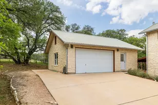 326 Lost Cove Dr, Spicewood, TX 78669 - Photo 29