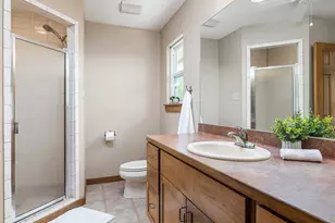 326 Lost Cove Dr, Spicewood, TX 78669 - Photo 17