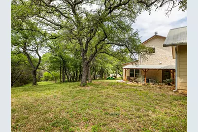 326 Lost Cove Drive, Spicewood, TX 78669 - Photo 23