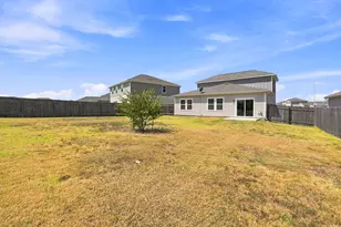 13513 Robert Wagner Bend, Manor, TX 78653 - Photo 9