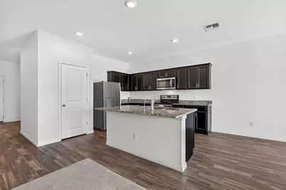 13513 Robert Wagner Bend, Manor, TX 78653 - Photo 5