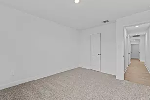 253 Rivers Edge Dr, Georgetown, TX 78628 - Photo 27