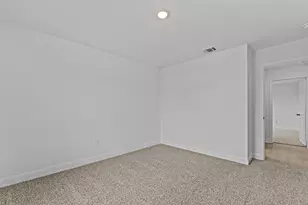 253 Rivers Edge Dr, Georgetown, TX 78628 - Photo 17