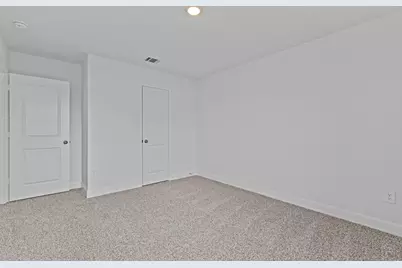 253 Rivers Edge Drive, Georgetown, TX 78628 - Photo 5