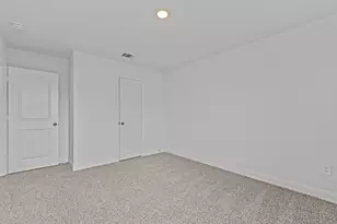 253 Rivers Edge Dr, Georgetown, TX 78628 - Photo 5