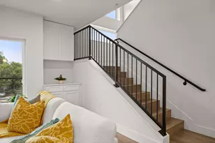 2213 Poquito St, Austin, TX 78722 - Photo 9