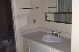 706 W 34th St, Austin, TX 78705 - Photo 5