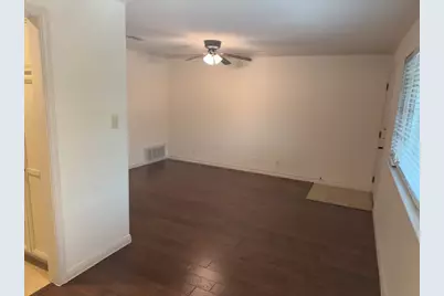 1407 W 39th 1/2 Street #203, Austin, TX 78756 - Photo 3