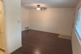 1407 W 39th 1/2 St, Austin, TX 78756 - Photo 3