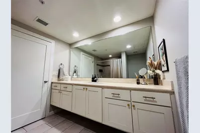 2708 San Pedro Street #202, Austin, TX 78705 - Photo 19