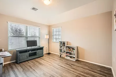 3504 Alpine Autumn Drive, Austin, TX 78744 - Photo 25