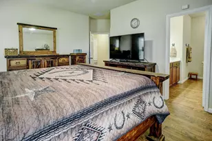 409 S Hunting Lodge Ln, Bastrop, TX 78602 - Photo 25