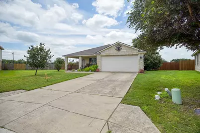 409 S. Hunting Lodge Lane, Bastrop, TX 78602 - Photo 7