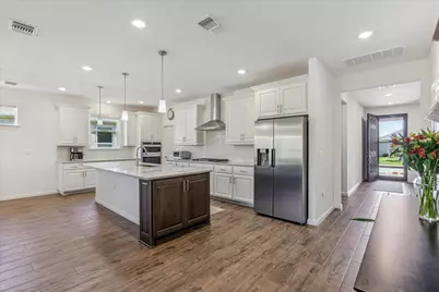 636 Martingale Street, Georgetown, TX 78633 - Photo 5