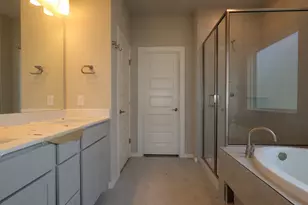 13204 Stabler Dr, Austin, TX 78652 - Photo 11