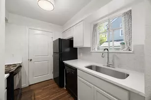 6821 Old Quarry Ln, Austin, TX 78731 - Photo 13