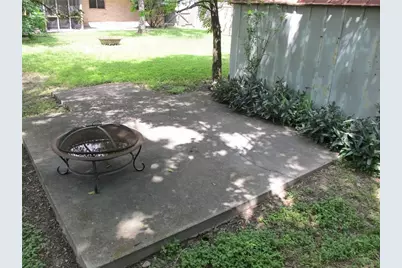1213 S Meadows Drive, Austin, TX 78758 - Photo 15
