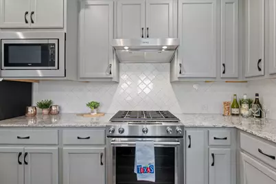 212 Coachsmith Street, Georgetown, TX 78633 - Photo 15