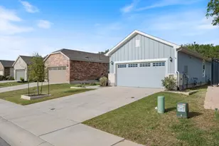 212 Coachsmith St, Georgetown, TX 78633 - Photo 3
