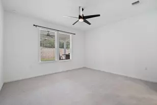 212 Coachsmith St, Georgetown, TX 78633 - Photo 19