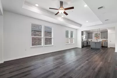 212 Coachsmith Street, Georgetown, TX 78633 - Photo 9