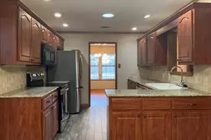 2004 Walsh Dr, Round Rock, TX 78681 - Photo 7