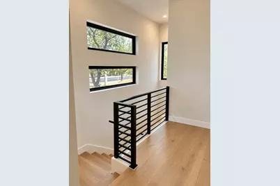 11628 Ladera Vista Drive #Unit B, Austin, TX 78759 - Photo 9