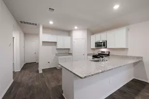 162 Sandringham Loop, Kyle, TX 78640 - Photo 5