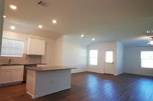 101 Red Buckeye St, Hutto, TX 78634 - Photo 5