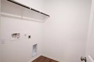 101 Red Buckeye St, Hutto, TX 78634 - Photo 13