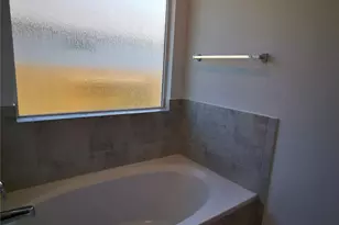 101 Red Buckeye St, Hutto, TX 78634 - Photo 15