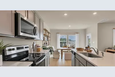 257 Frogmore Loop, Kyle, TX 78640 - Photo 5