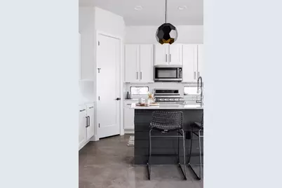 3018 Garwood Street #1, Austin, TX 78702 - Photo 11