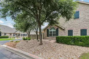 30 Wildwood Dr, Georgetown, TX 78633 - Photo 3