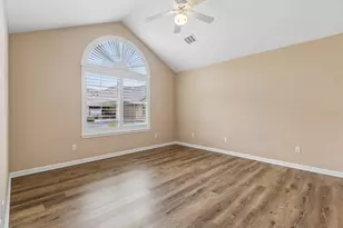 30 Wildwood Dr, Georgetown, TX 78633 - Photo 27