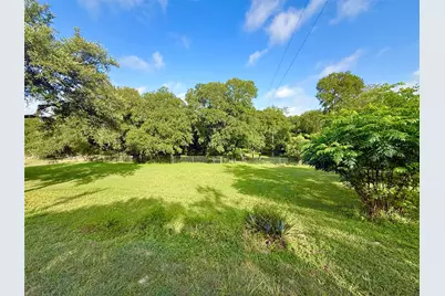 909 Center Circle, Salado, TX 76571 - Photo 1