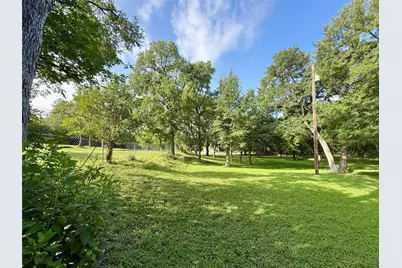 909 Center Circle, Salado, TX 76571 - Photo 9