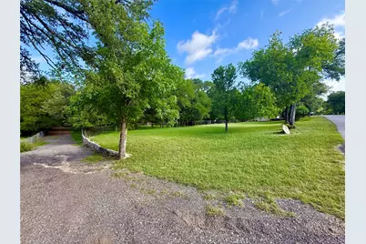 909 Center Circle, Salado, TX 76571 - Photo 3