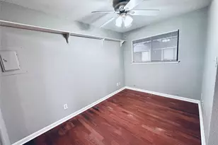2500 Burleson Rd, Austin, TX 78741 - Photo 9