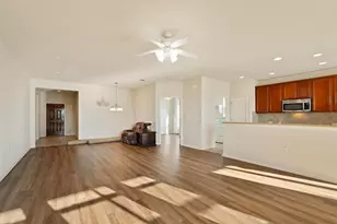 136 Prairie Creek Trail, Georgetown, TX 78633 - Photo 11