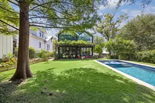 806 Blanco St, Austin, TX 78703 - Photo 17