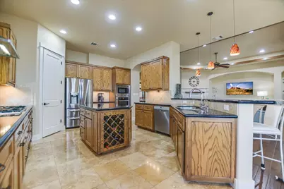 2506 Sailpoint Drive, Spicewood, TX 78669 - Photo 11