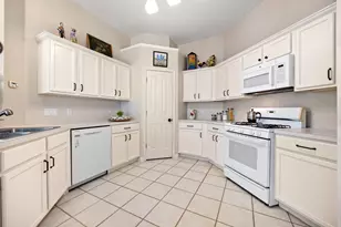 1108 Springbrook Rd, Pflugerville, TX 78660 - Photo 15
