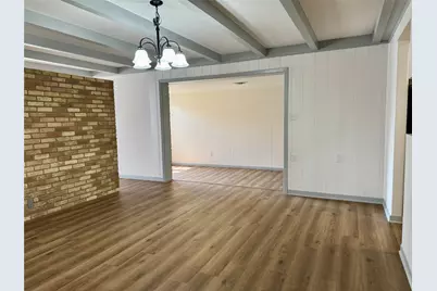 5811 Highland Hills Drive, Austin, TX 78731 - Photo 11