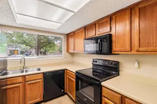 13355 Water Oak Ln, Austin, TX 78729 - Photo 7