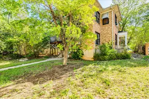 1916 Robbins Pl, Austin, TX 78705 - Photo 19