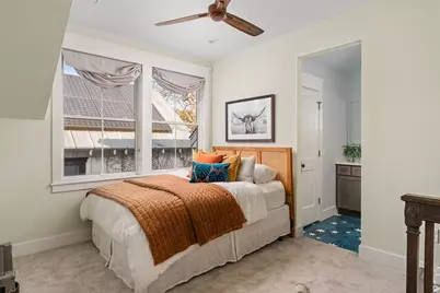 703 E Live Oak Street, Austin, TX 78704 - Photo 31